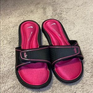 Nike Pink Slides